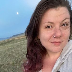 Meet your Posher, Kaitlin